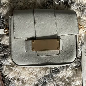 H and M purse